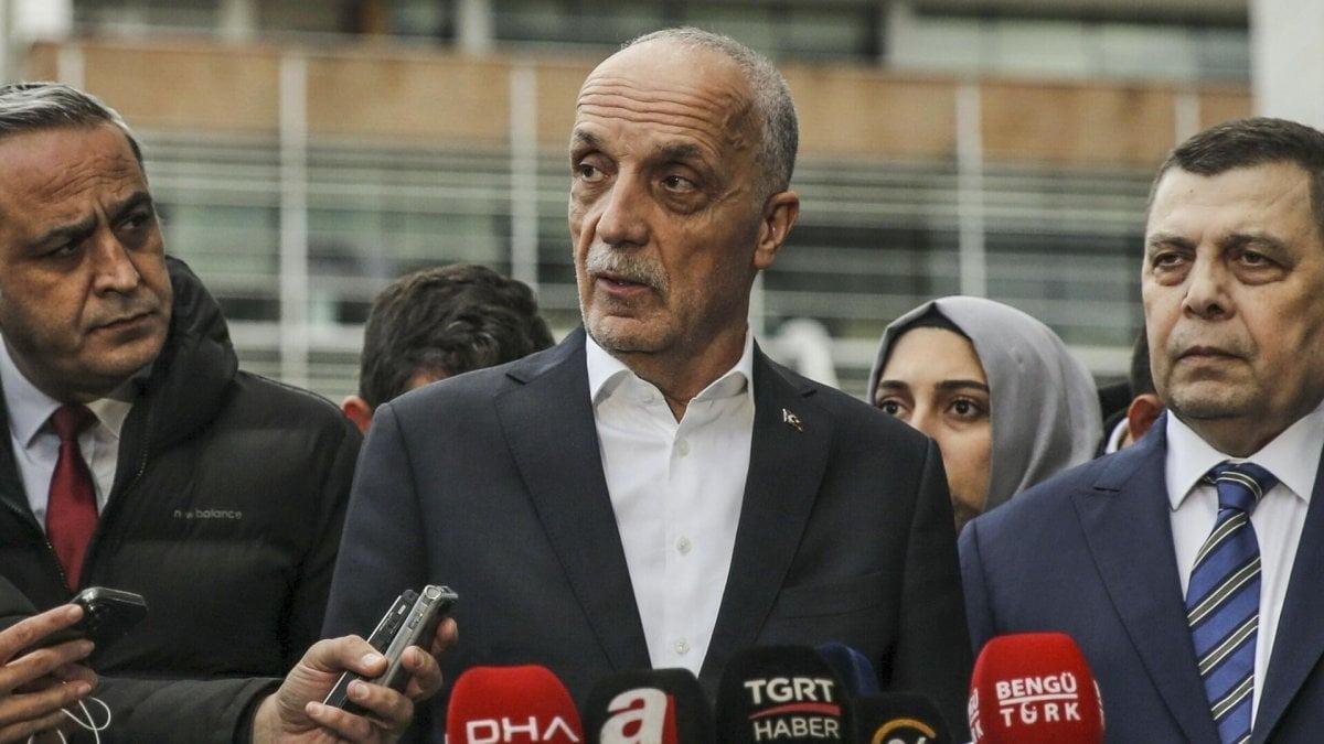 Atalay: Enflasoyon hedefleri gerçekçi değil, asgari ücret insan onuruna yakışmalı